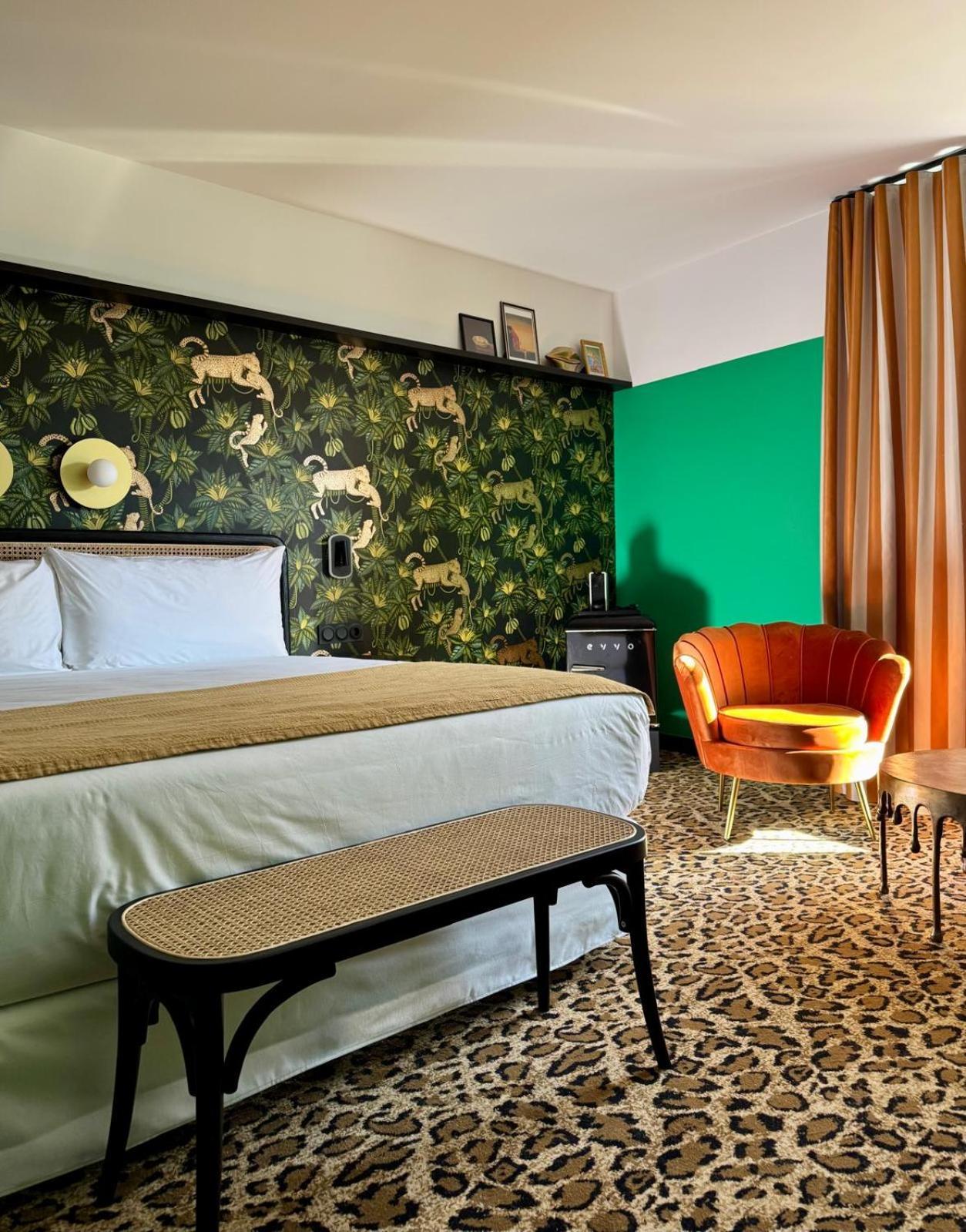 Hotel Divino & Apartments Figueras Exterior foto
